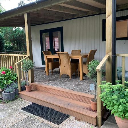 Cottage house Putten Luaran gambar
